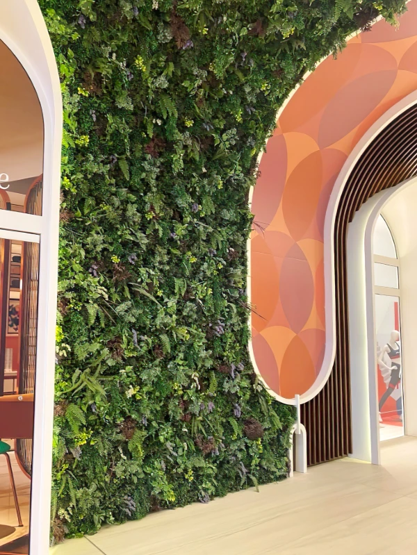 brandvertragende groene wand